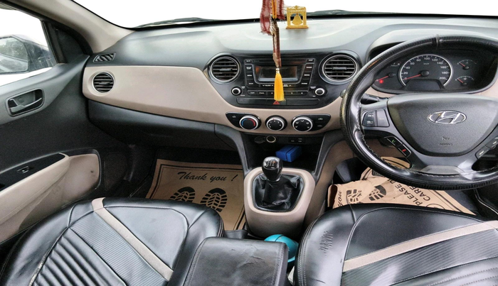 2018 Hyundai Grand i10 MAGNA 1.2 KAPPA VTVT, Petrol, Manual, 1,35,850 km, interior
