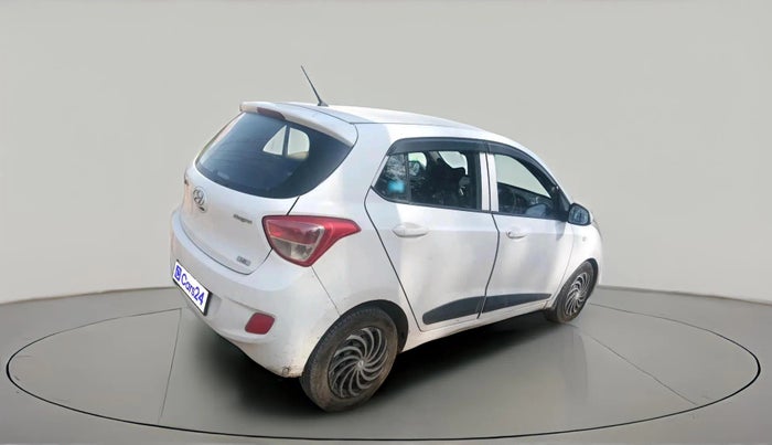 2015 Hyundai Grand i10 MAGNA 1.2 KAPPA VTVT, Petrol, Manual, 1,62,322 km, exterior