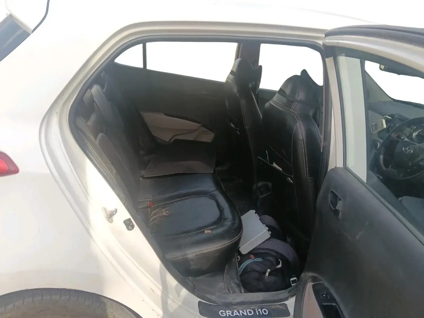 2015 Hyundai Grand i10 MAGNA 1.2 KAPPA VTVT, Petrol, Manual, 1,62,322 km, interior
