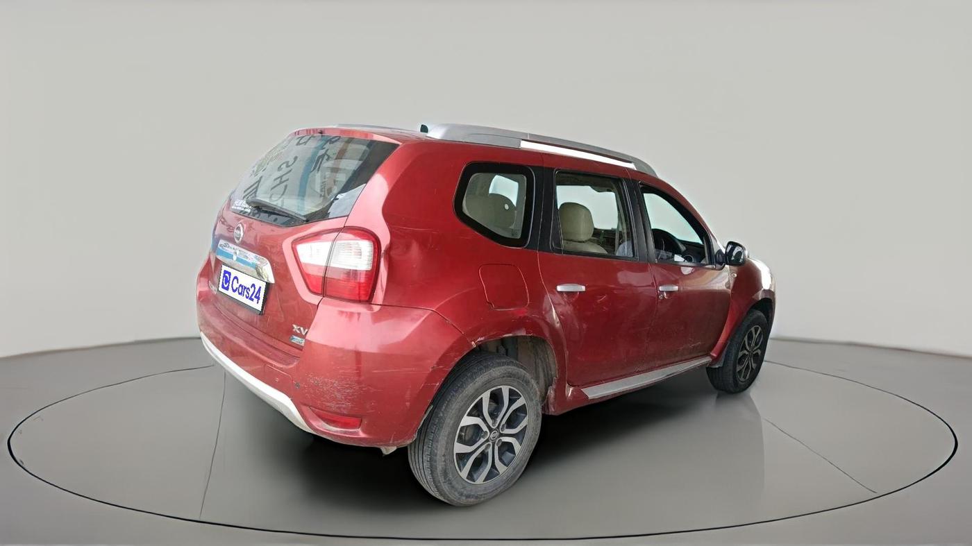 2014 Nissan Terrano XE (D), Diesel, Manual, 1,66,008 km, exterior