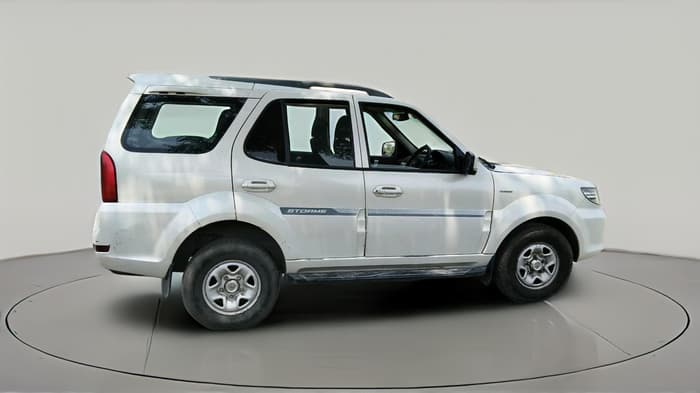 2017 Tata Safari Storme 2.2 EX 4X2, Diesel, Manual, 78,744 km, exterior