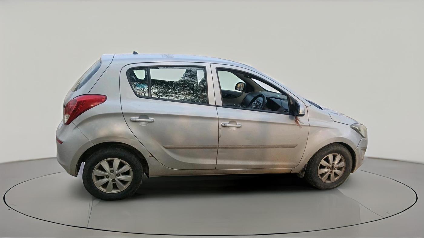 2014 Hyundai i20 SPORTZ 1.4 CRDI, Diesel, Manual, 80,334 km, exterior