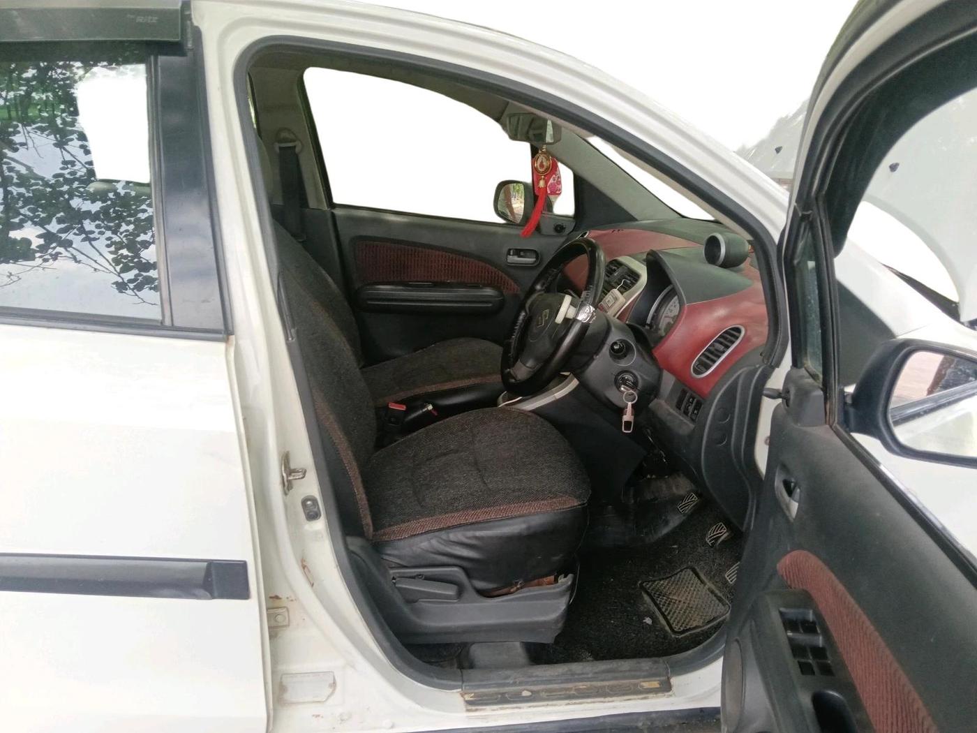 2013 Maruti Ritz VDI, Diesel, Manual, 1,22,720 km, interior