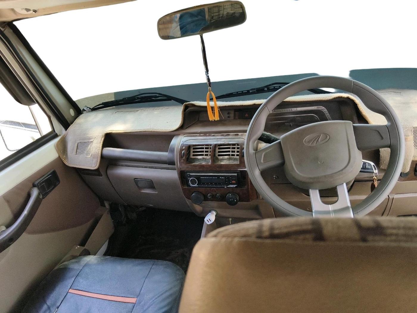 2012 Mahindra Bolero ZLX BS IV, Diesel, Manual, 1,83,002 km, interior