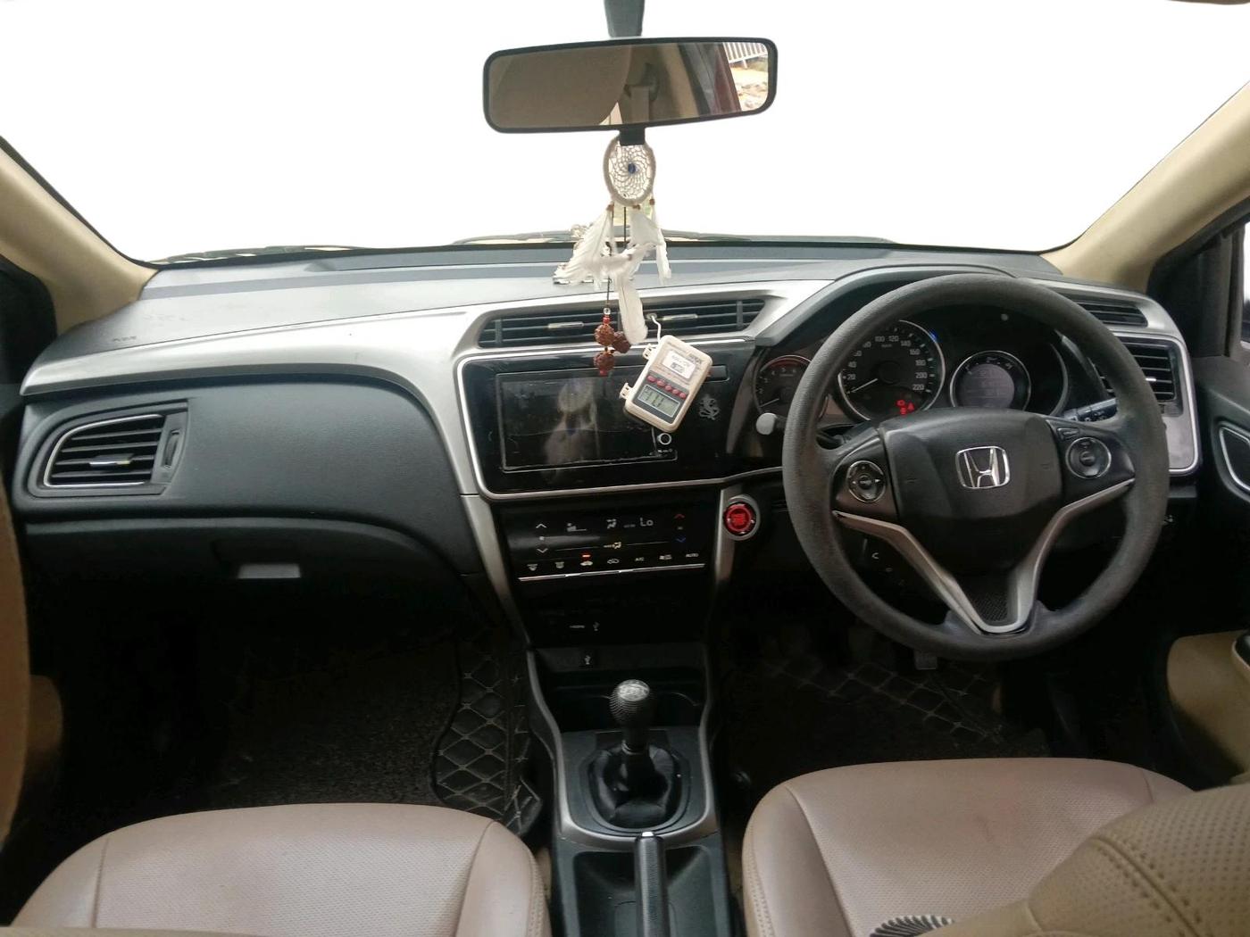 2019 Honda City 1.5L I-DTEC V, Diesel, Manual, 1,61,471 km, interior