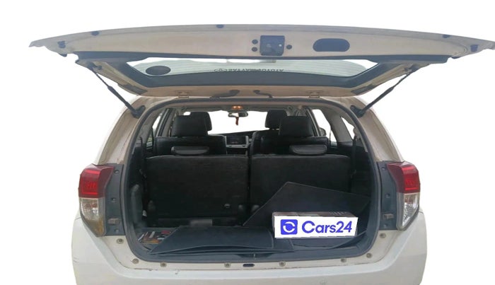 2018 Toyota Innova Crysta 2.4 ZX 7 STR, Diesel, Manual, 1,17,747 km, exterior