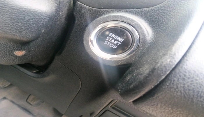 2018 Toyota Innova Crysta 2.4 ZX 7 STR, Diesel, Manual, 1,17,747 km, interior