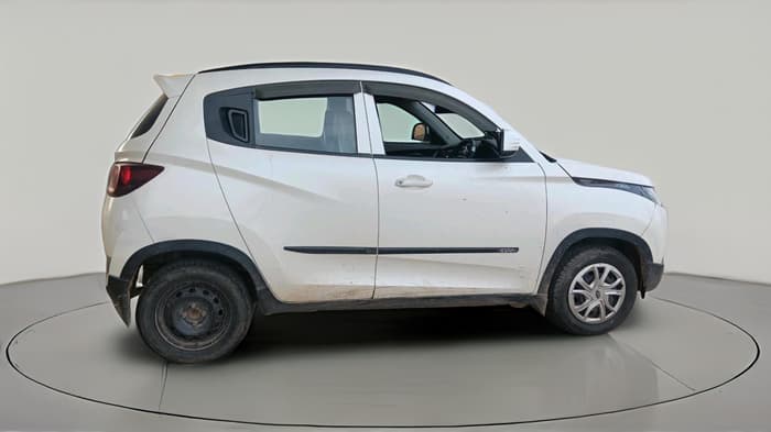 2017 Mahindra Kuv100 K4 D 6 STR, Diesel, Manual, 1,15,528 km, exterior