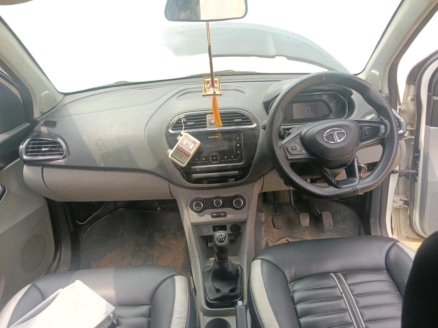 2021 Tata Tiago XT PETROL, Petrol, Manual, 80,874 km, interior