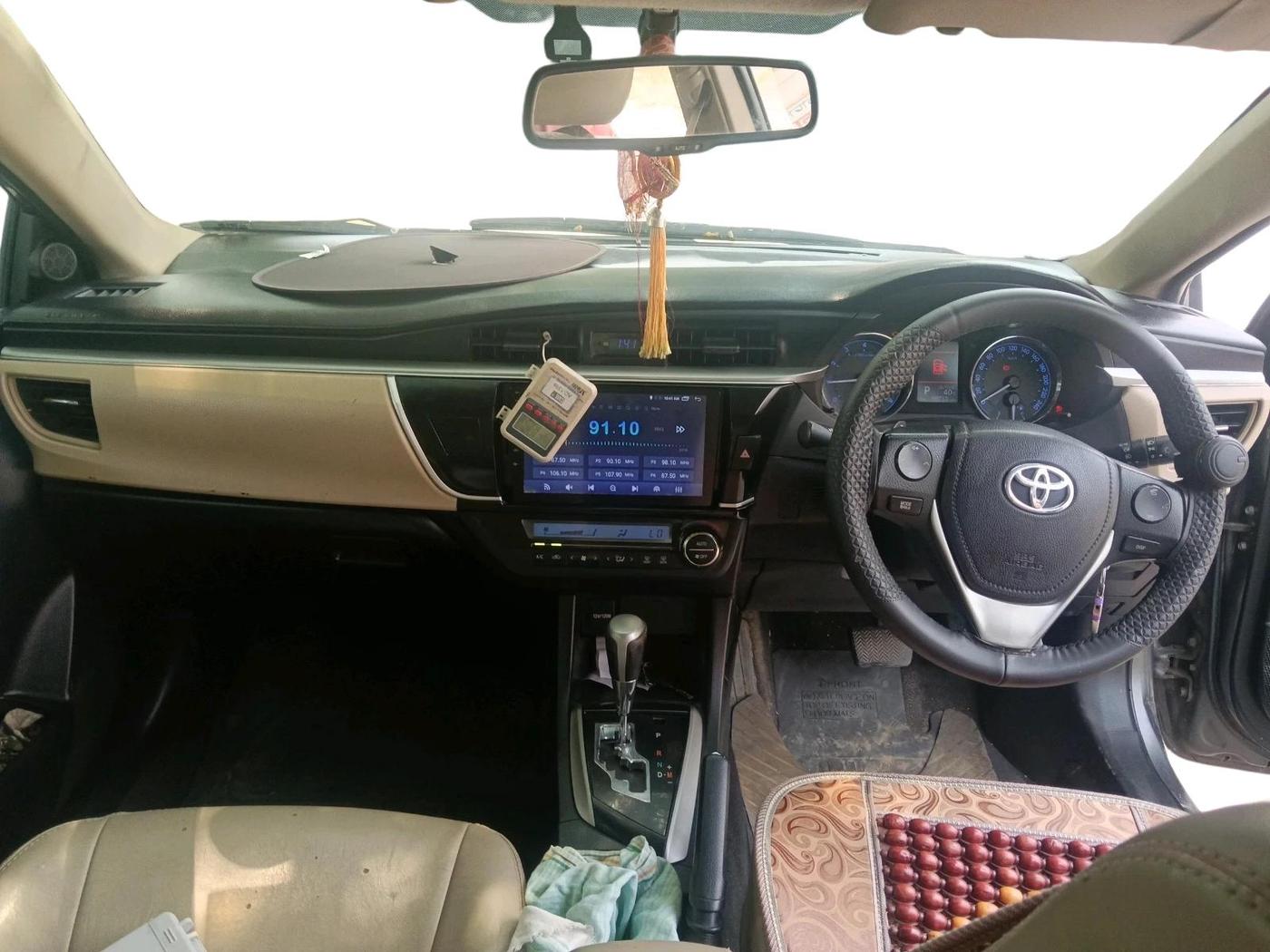 2015 Toyota Corolla petrol, Petrol, Automatic, 88,718 km, interior