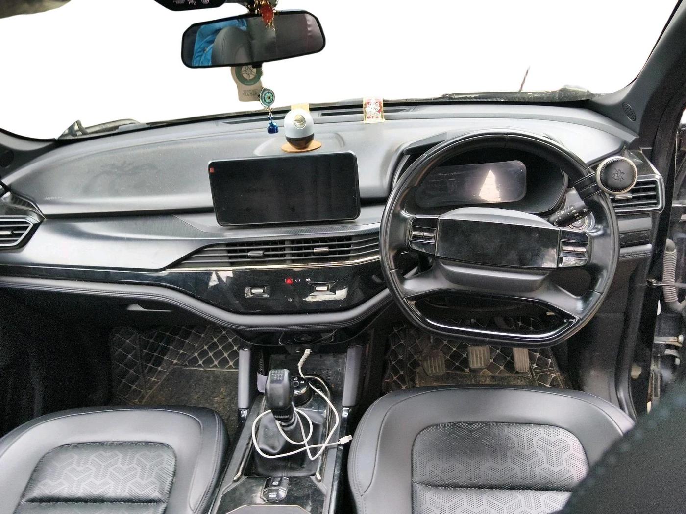 2023 Tata Harrier ADVENTURE PLUS DARK EDITION, Diesel, Manual, 1,02,520 km, interior