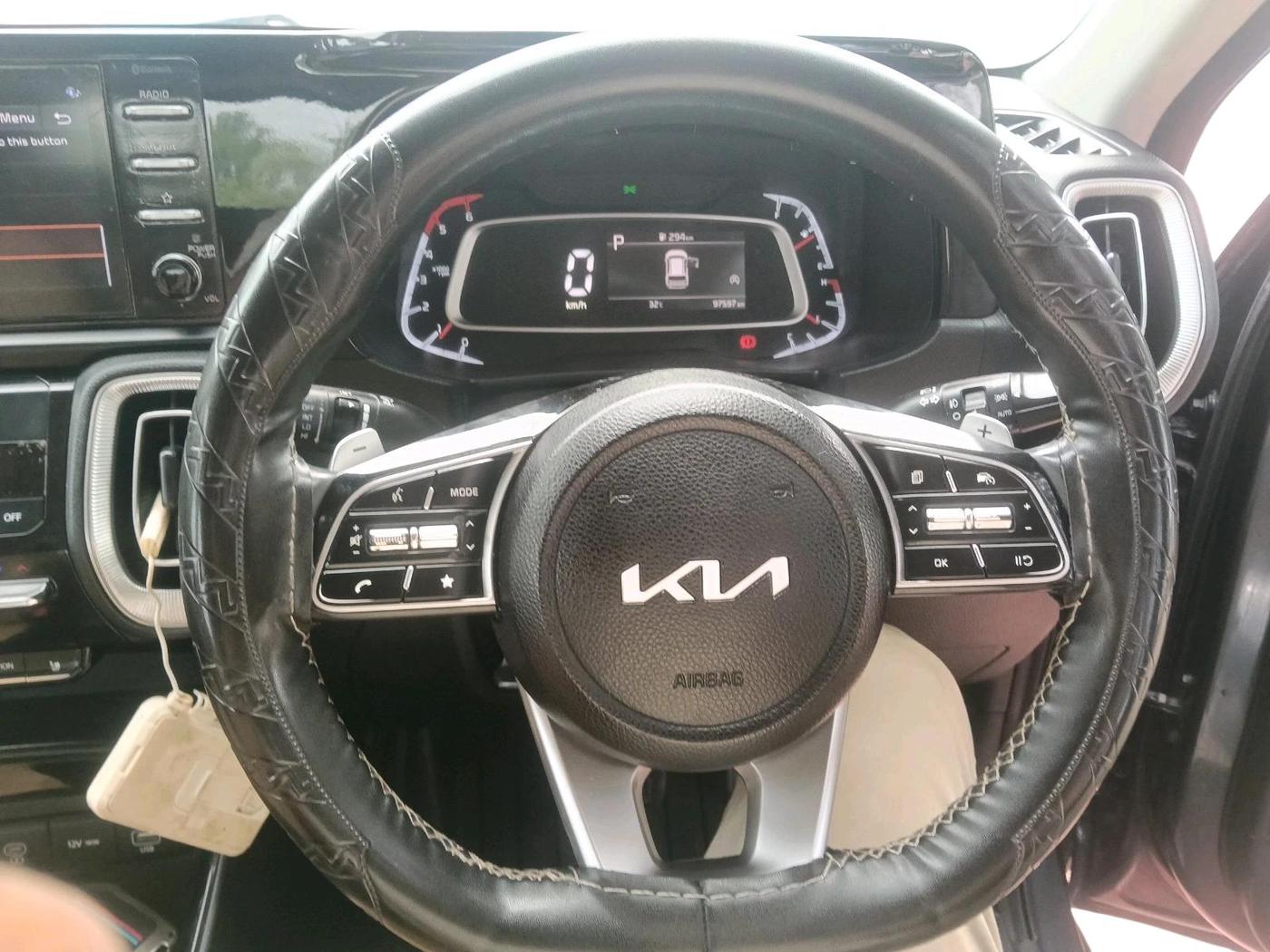 2024 KIA SONET HTX 1.5 AT, Diesel, Automatic, 97,597 km, interior