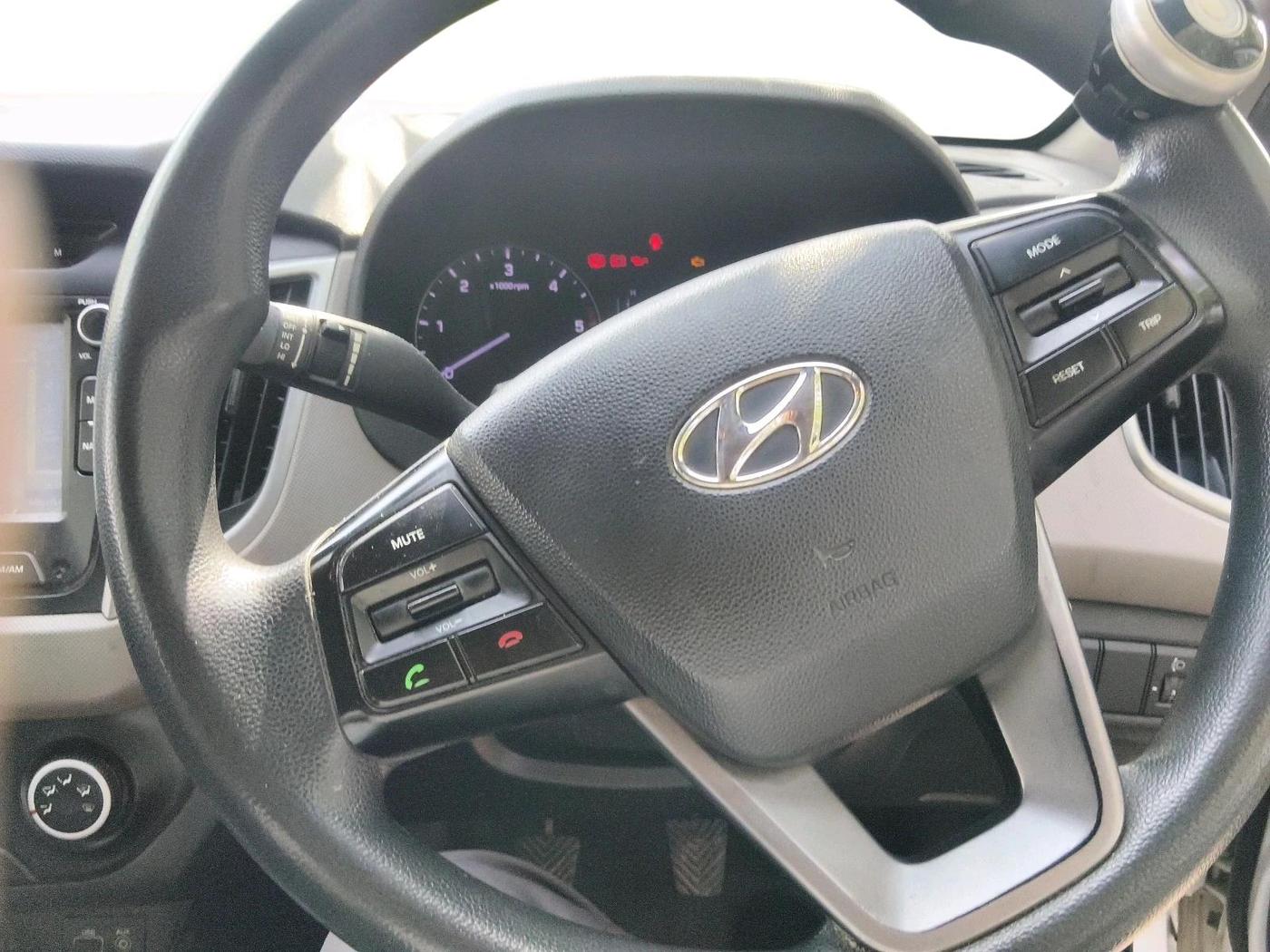 2016 Hyundai Creta S PLUS 1.4 DIESEL, Diesel, Manual, 1,27,041 km, interior