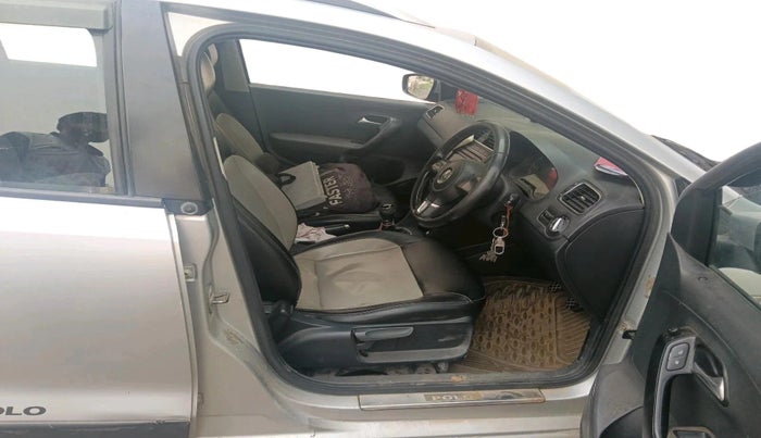 2014 Volkswagen Cross Polo HIGHLINE TDI, Diesel, Manual, 1,01,788 km, interior