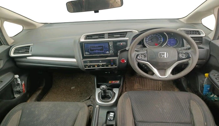 2017 Honda WR-V 1.5L I-DTEC VX MT, Diesel, Manual, 1,35,411 km, interior