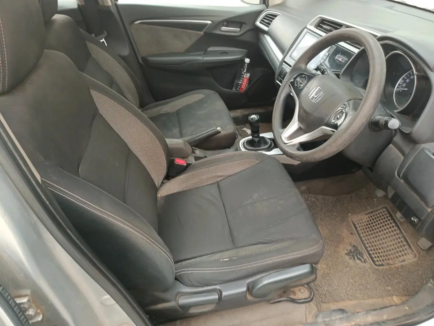 2017 Honda WR-V 1.5L I-DTEC VX MT, Diesel, Manual, 1,35,411 km, interior