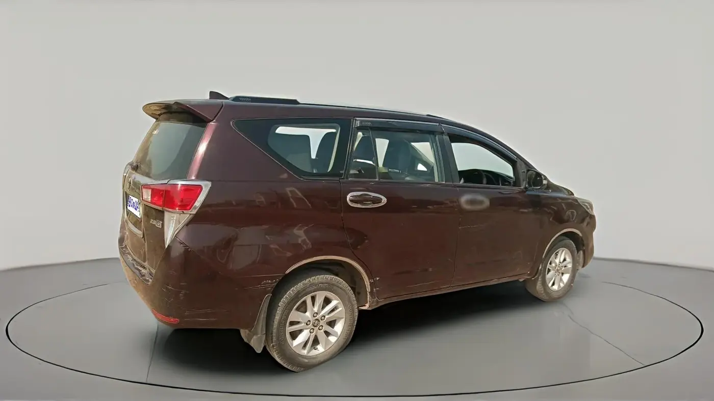 2016 Toyota Innova Crysta 2.8 GX AT 7 STR, Diesel, Automatic, 1,16,543 km, exterior