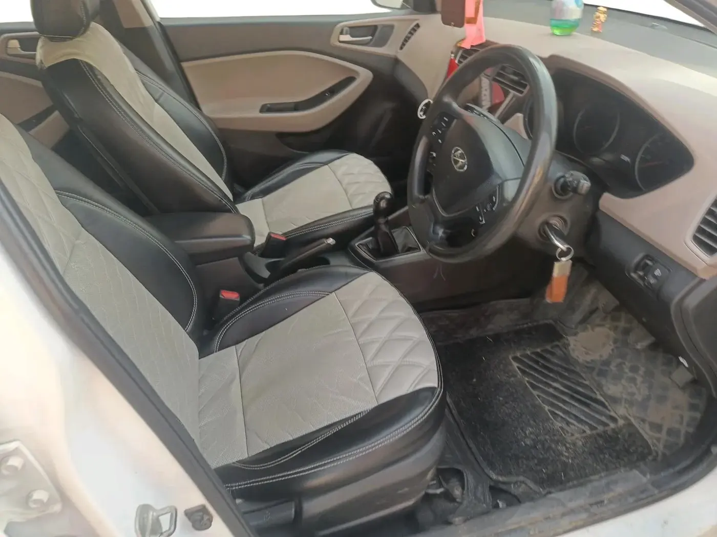2019 Hyundai Elite i20 MAGNA PLUS 1.2, Petrol, Manual, 81,060 km, interior
