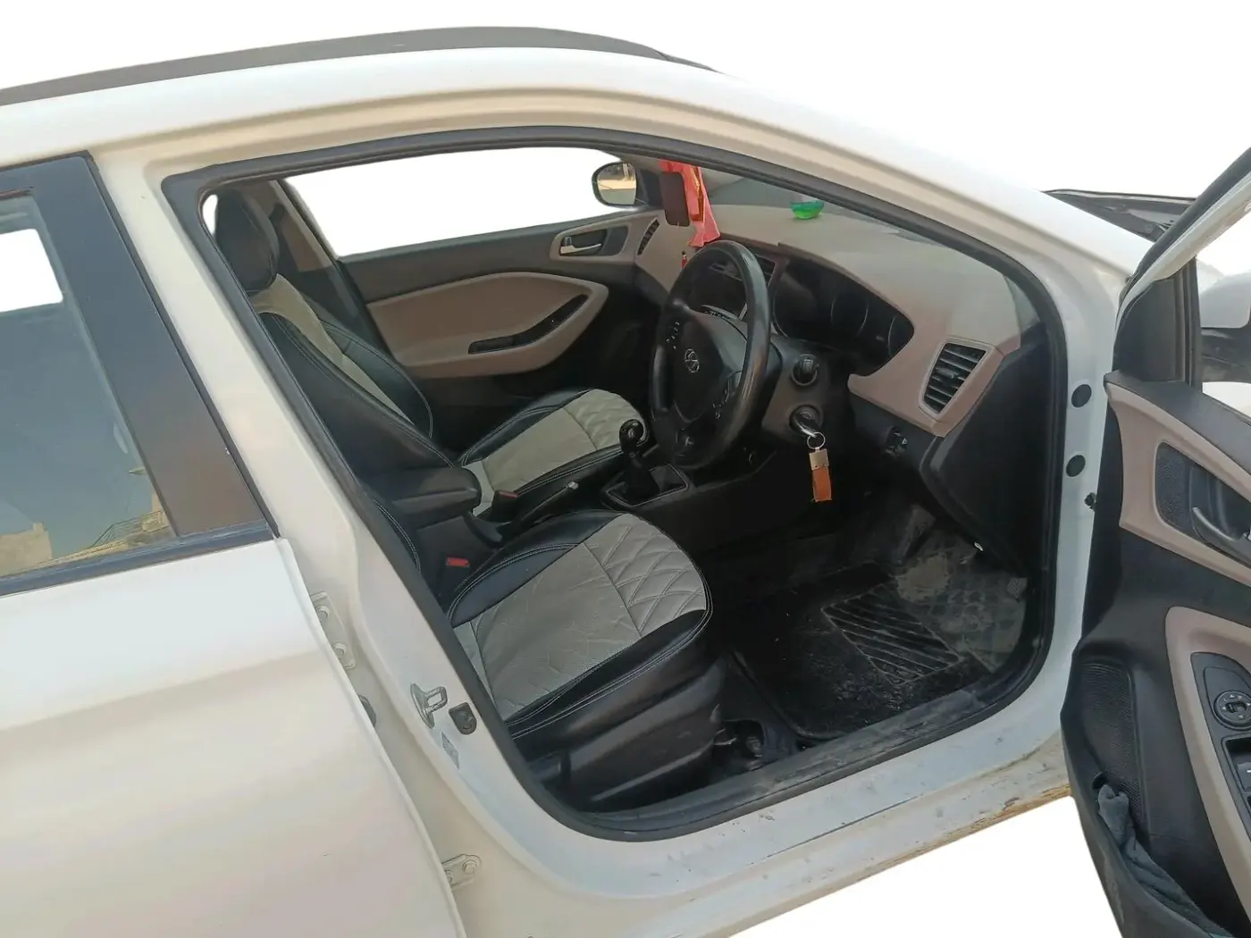 2019 Hyundai Elite i20 MAGNA PLUS 1.2, Petrol, Manual, 81,060 km, interior
