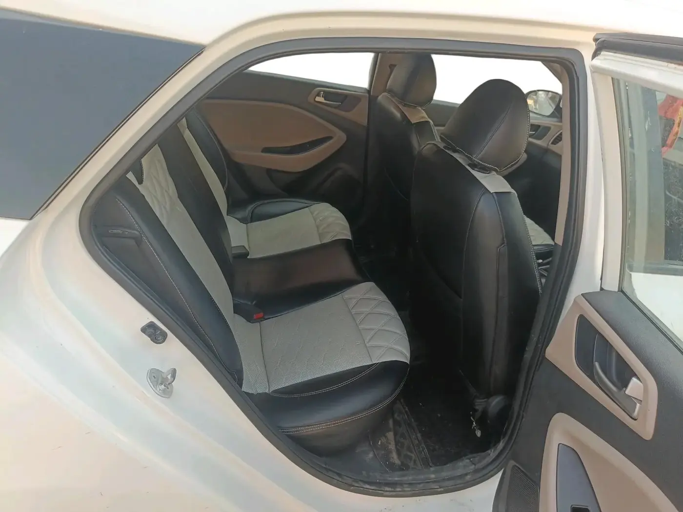 2019 Hyundai Elite i20 MAGNA PLUS 1.2, Petrol, Manual, 81,060 km, interior