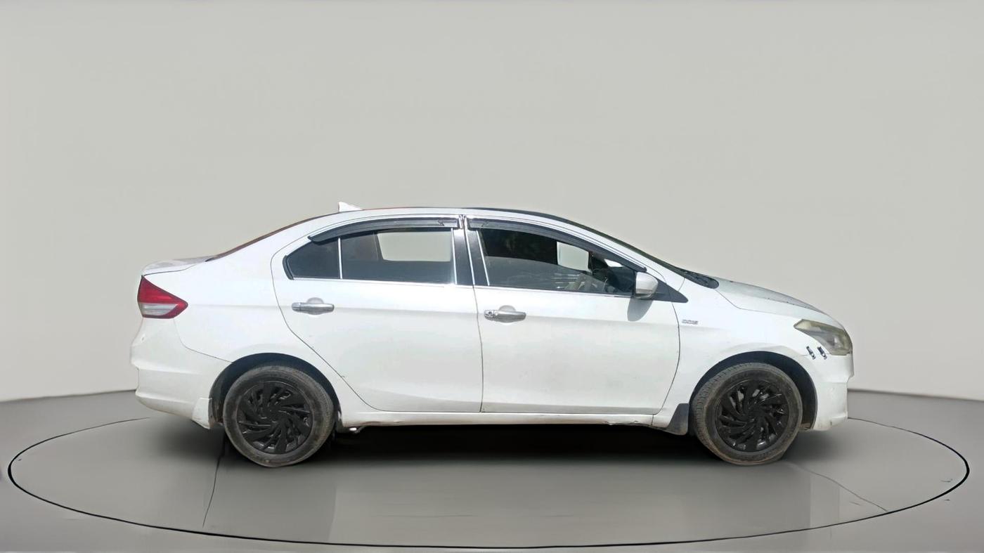 2014 Maruti Ciaz VDI, Diesel, Manual, 1,34,722 km, exterior
