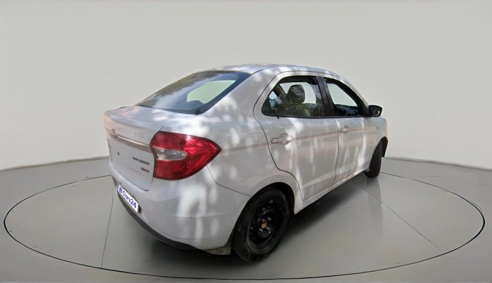 2016 Ford Figo Aspire TITANIUM1.5 DIESEL, Diesel, Manual, 1,25,618 km, exterior