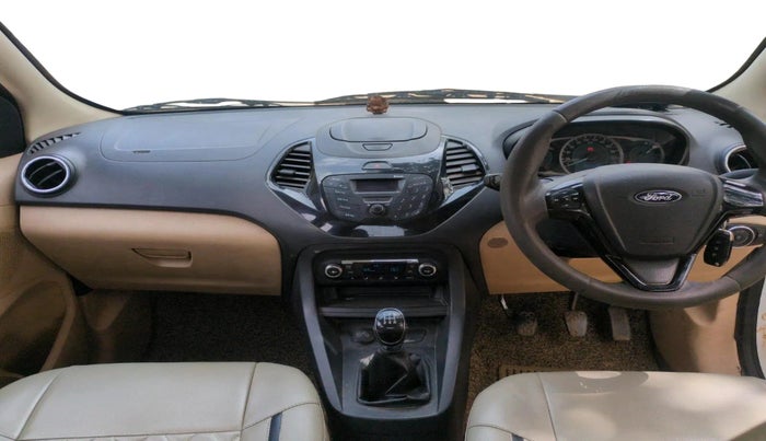 2016 Ford Figo Aspire TITANIUM1.5 DIESEL, Diesel, Manual, 1,25,618 km, interior