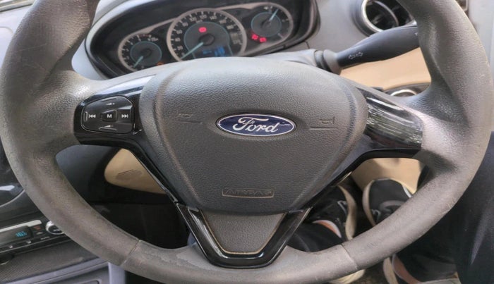 2016 Ford Figo Aspire TITANIUM1.5 DIESEL, Diesel, Manual, 1,25,618 km, interior