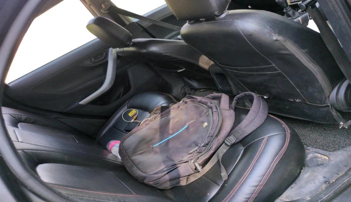 2021 Tata NEXON XM SUNROOF DIESEL, Diesel, Manual, 95,668 km, interior