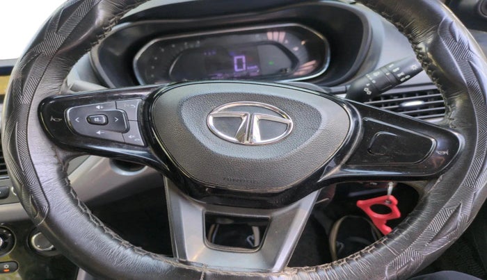 2021 Tata NEXON XM SUNROOF DIESEL, Diesel, Manual, 95,668 km, interior