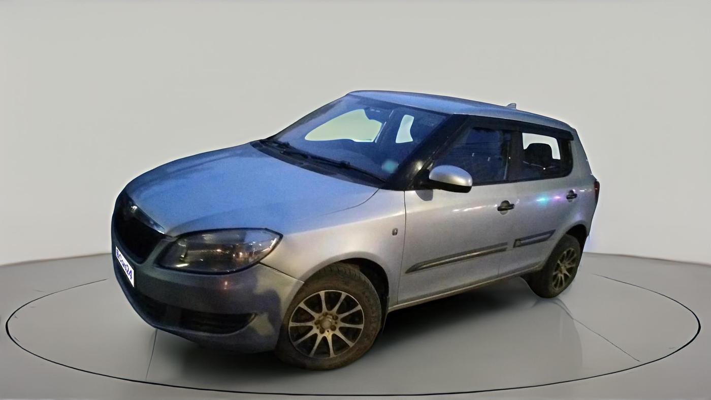 2011 Skoda Fabia ACTIVE 1.2 MPI, Petrol, Manual, 1,04,551 km, exterior