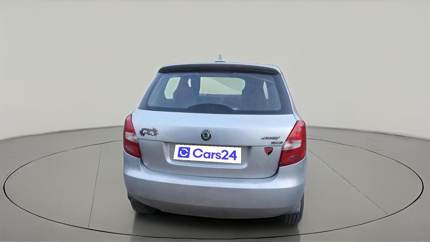 2011 Skoda Fabia ACTIVE 1.2 MPI, Petrol, Manual, 1,04,551 km, exterior