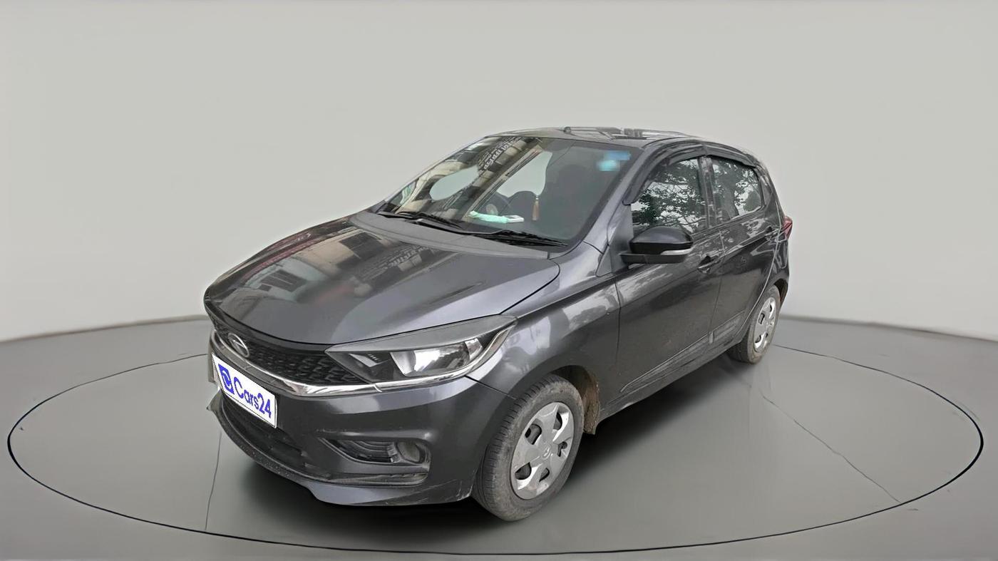 2022 Tata Tiago XT PETROL, CNG, Manual, 1,09,149 km, exterior
