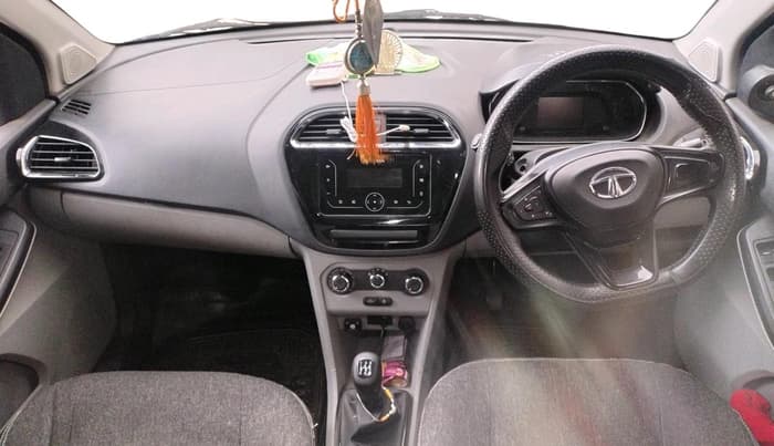 2022 Tata Tiago XT PETROL, CNG, Manual, 1,09,149 km, interior