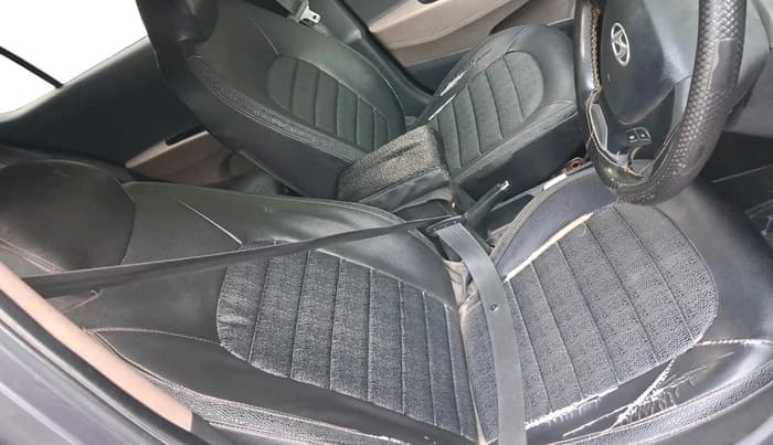2014 Hyundai Grand i10 SPORTZ 1.2 KAPPA VTVT, CNG, Manual, 1,66,087 km, interior