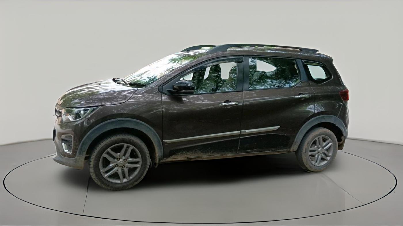 2023 Renault TRIBER RXZ, Petrol, Manual, 1,19,834 km, exterior