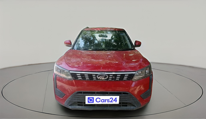 2021 Mahindra XUV300 W6 1.5 DIESEL AMT, Diesel, Automatic, 1,72,201 km, exterior