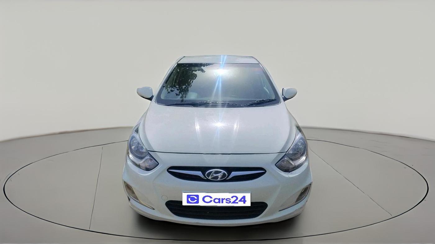 2012 Hyundai Verna FLUIDIC 1.6 CRDI SX, Diesel, Manual, 93,930 km, exterior