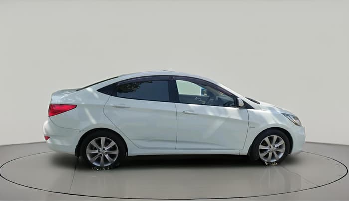 2012 Hyundai Verna FLUIDIC 1.6 CRDI SX, Diesel, Manual, 92,758 km, exterior