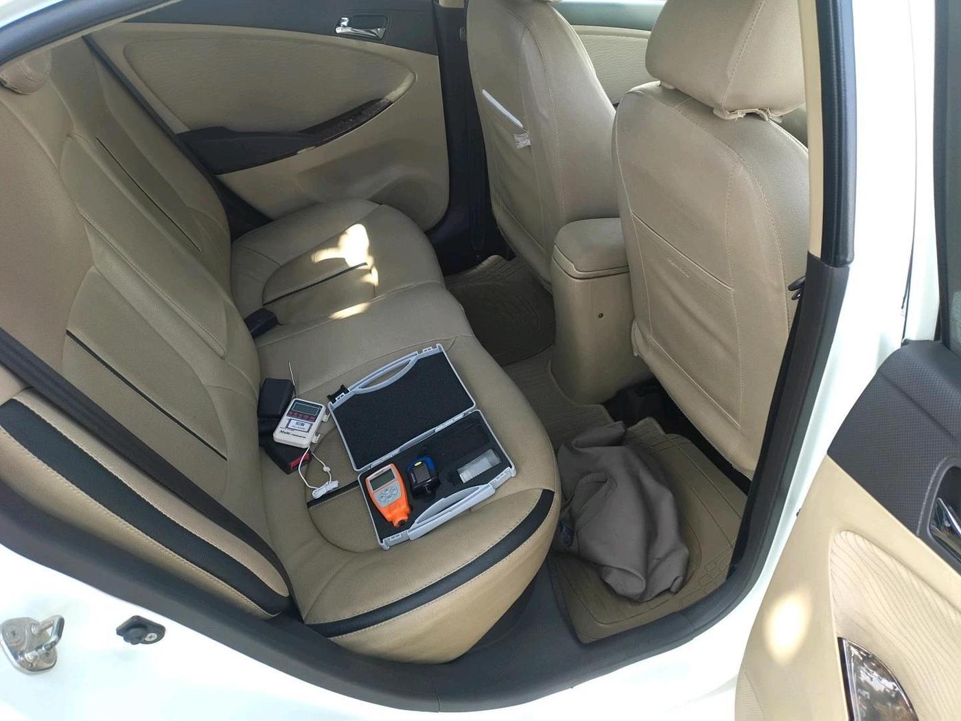 2012 Hyundai Verna FLUIDIC 1.6 CRDI SX, Diesel, Manual, 93,930 km, interior