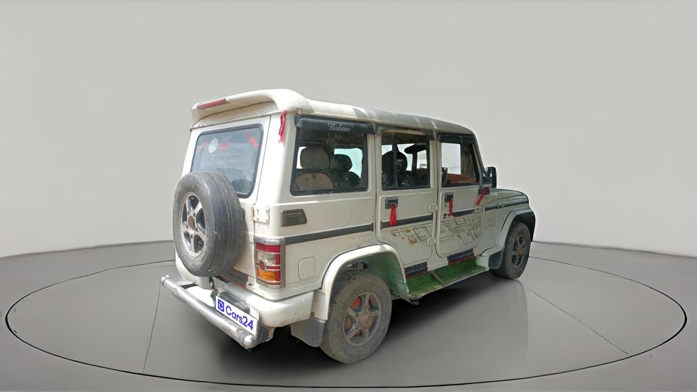 2013 Mahindra Bolero ZLX BS IV, Diesel, Manual, 1,27,689 km, exterior