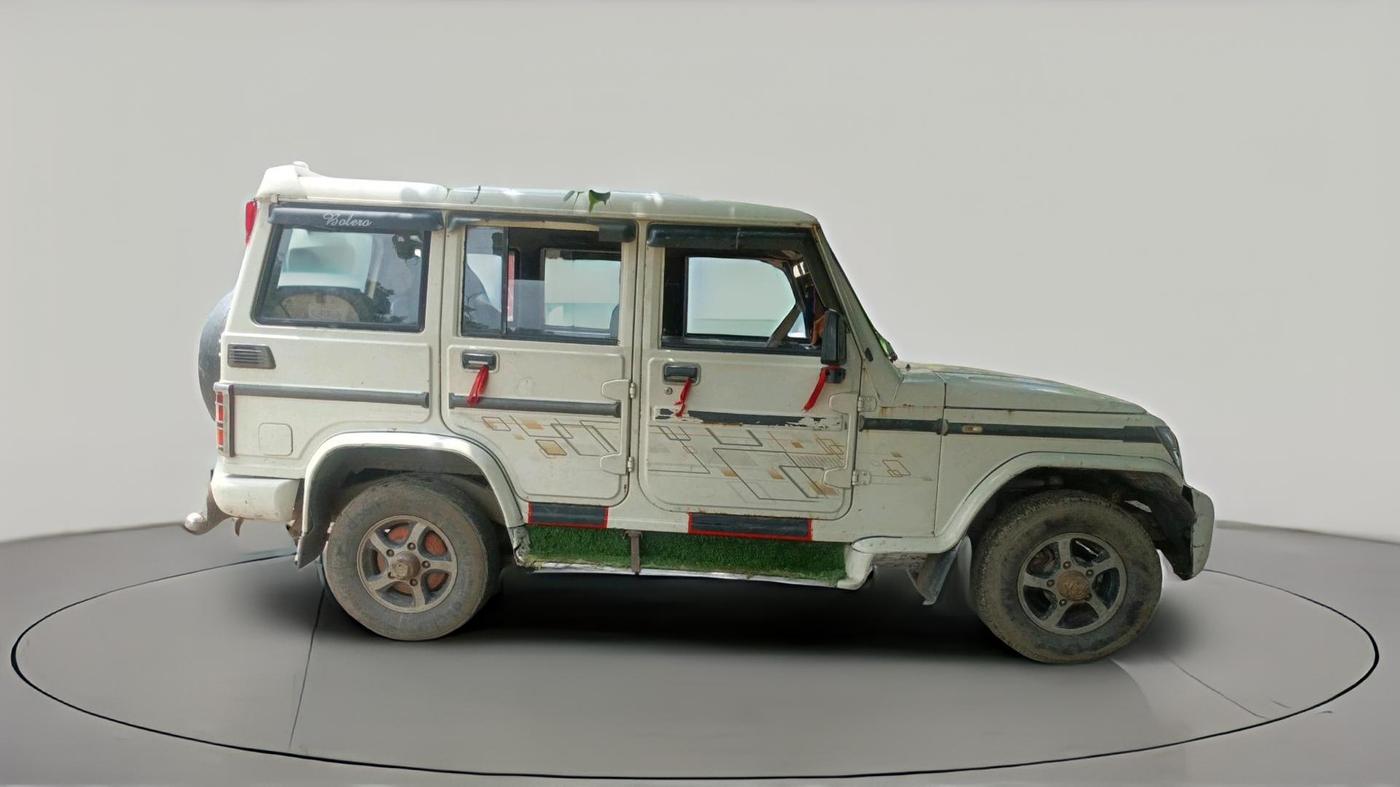 2013 Mahindra Bolero ZLX BS IV, Diesel, Manual, 1,27,689 km, exterior