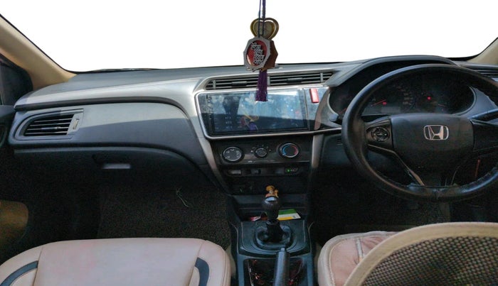 2015 Honda City 1.5L I-DTEC S, Diesel, Manual, 2,11,008 km, interior