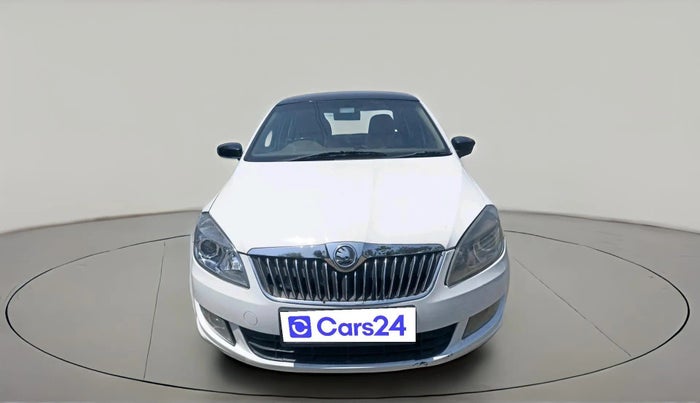 2013 Skoda Rapid ELEGANCE 1.6 TDI CR MT, Diesel, Manual, 1,95,093 km, exterior