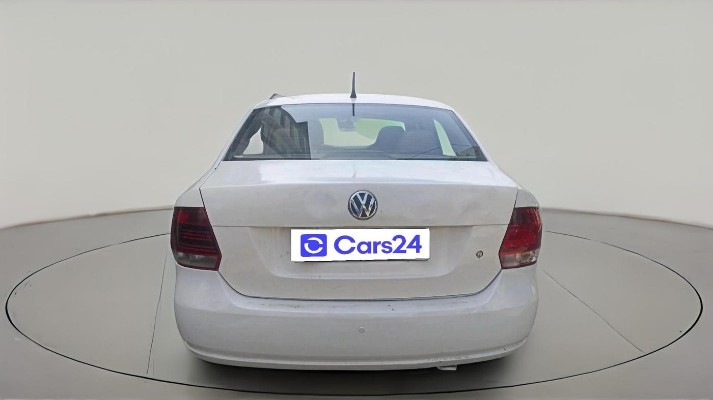 2011 Volkswagen Vento TRENDLINE DIESEL 1.6, Diesel, Manual, 1,00,000 km, exterior