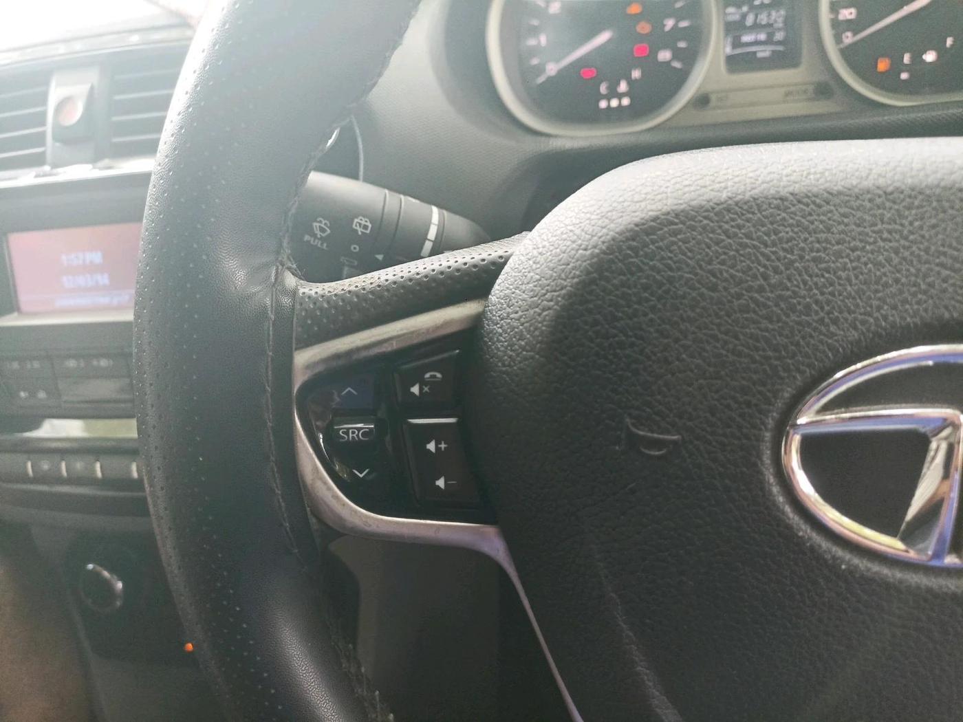 2016 Tata Tiago XZ PETROL, Petrol, Manual, 81,530 km, interior