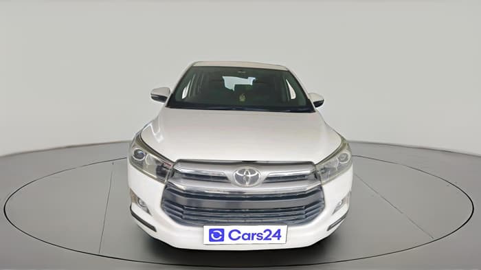 2018 Toyota Innova Crysta 2.4 VX 8 STR, Diesel, Manual, 2,69,805 km, exterior