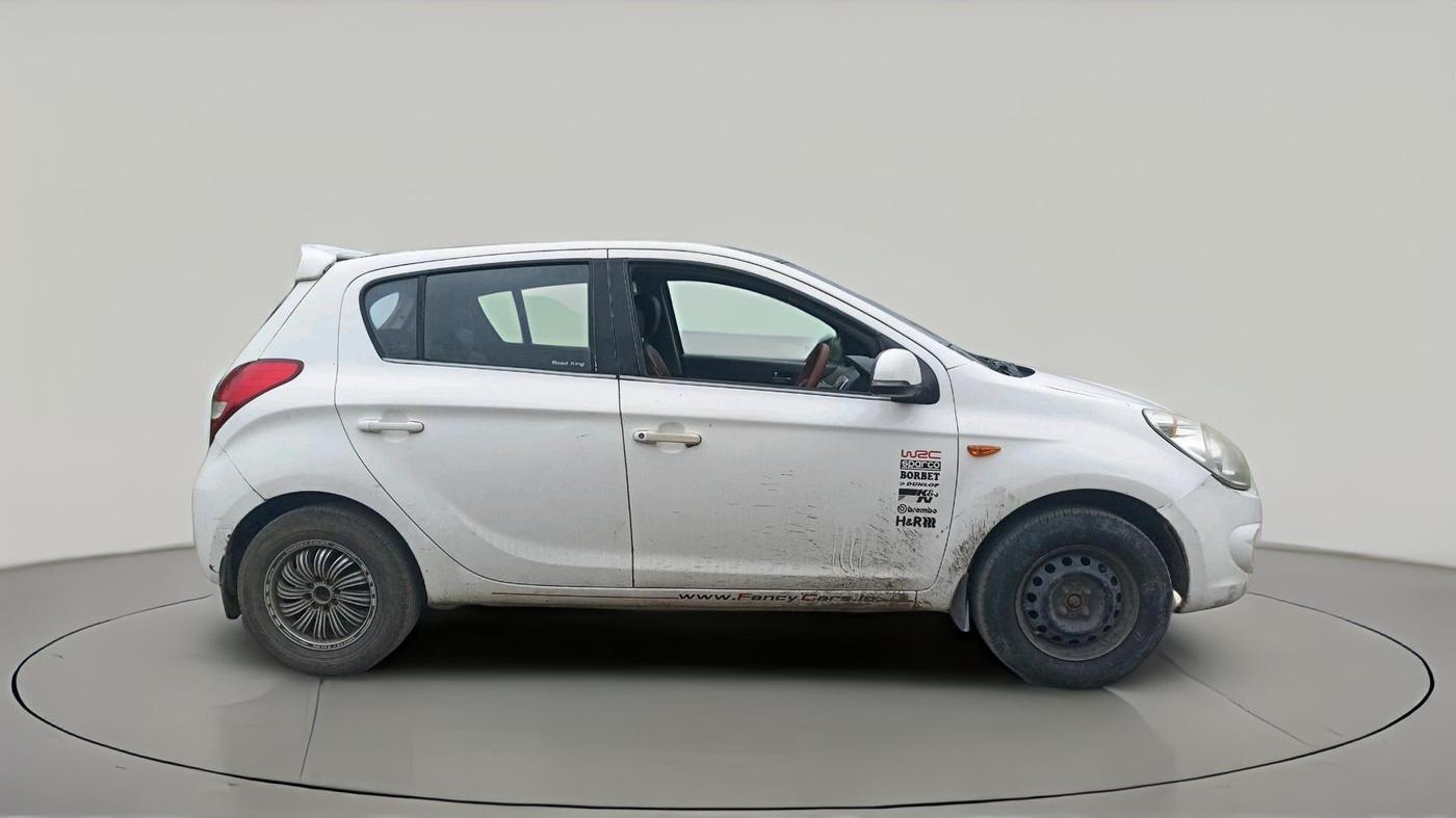 2011 Hyundai i20 SPORTZ 1.4 CRDI, Diesel, Manual, 1,18,094 km, exterior