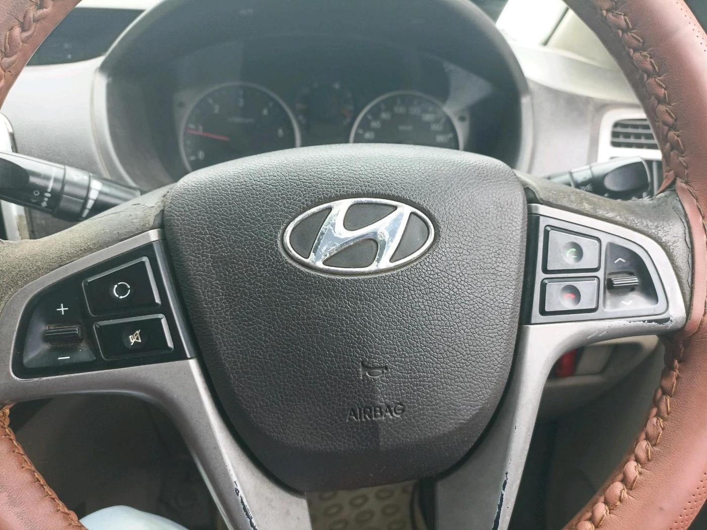 2011 Hyundai i20 SPORTZ 1.4 CRDI, Diesel, Manual, 1,18,094 km, interior