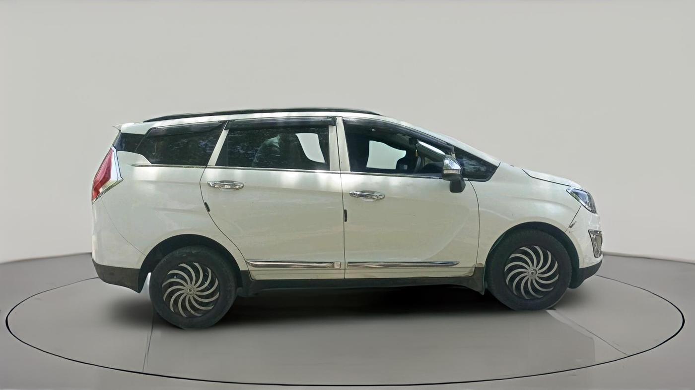 2019 Mahindra MARAZZO M2 8 STR, Diesel, Manual, 83,527 km, exterior